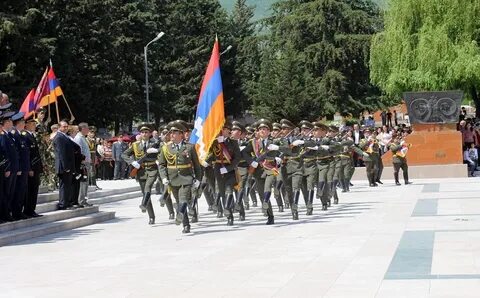 День победы в армении