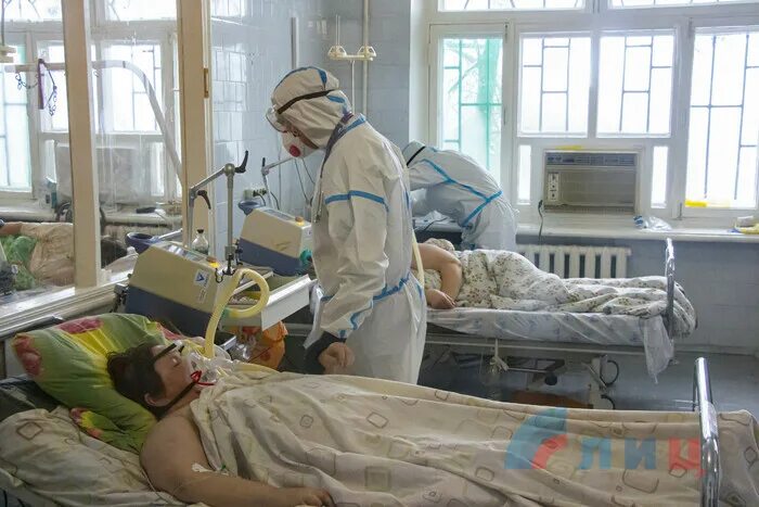 Госпиталь луганск. Врач Луганск госпиталь. Пациенты многопрофильного стационара. Больницы и госпитали Луганской области. Работа в больнице.