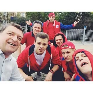 Раз было что вся команда