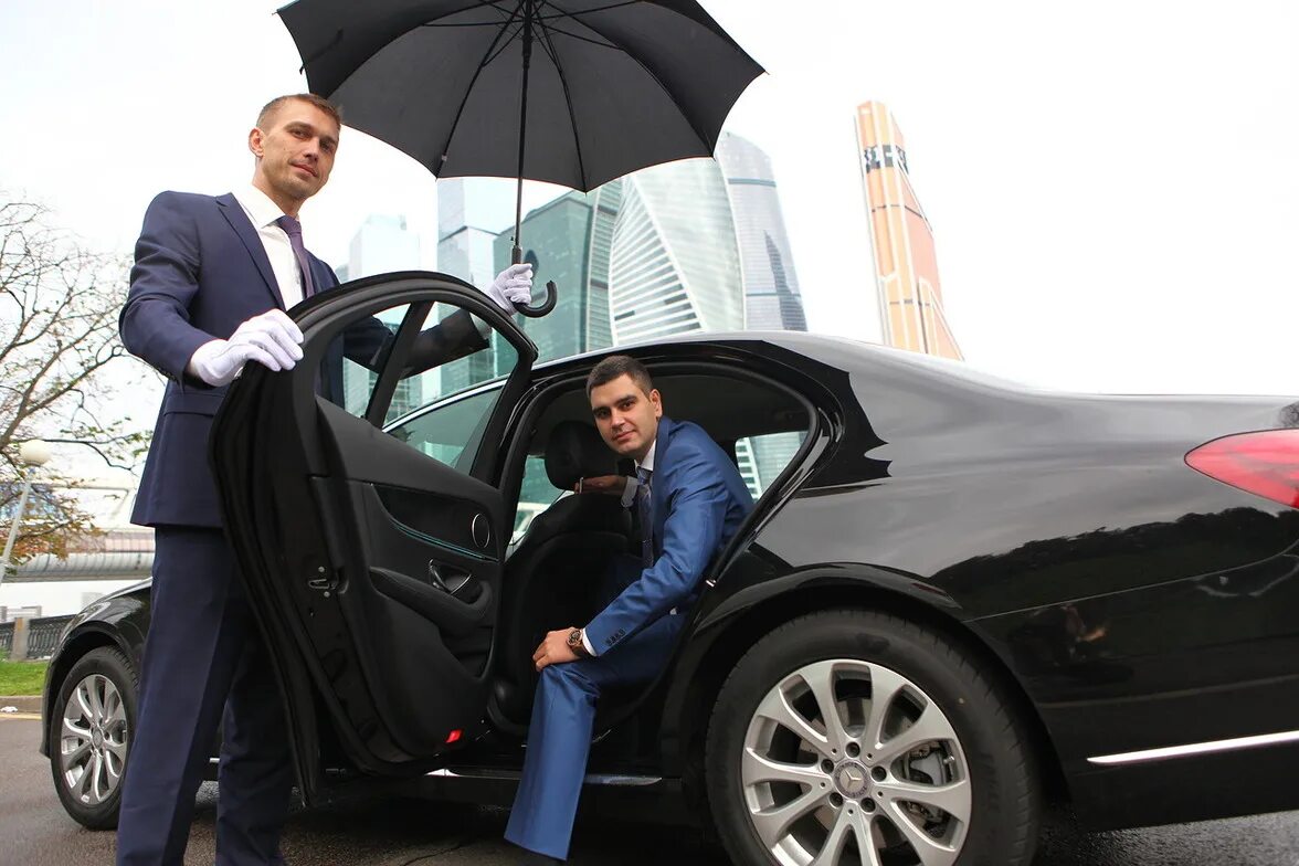 Газелькин вакансии водитель. Шофер. Газелькин водитель. Водитель и автомобиль. Водитель-курьер с личным автомобилем.