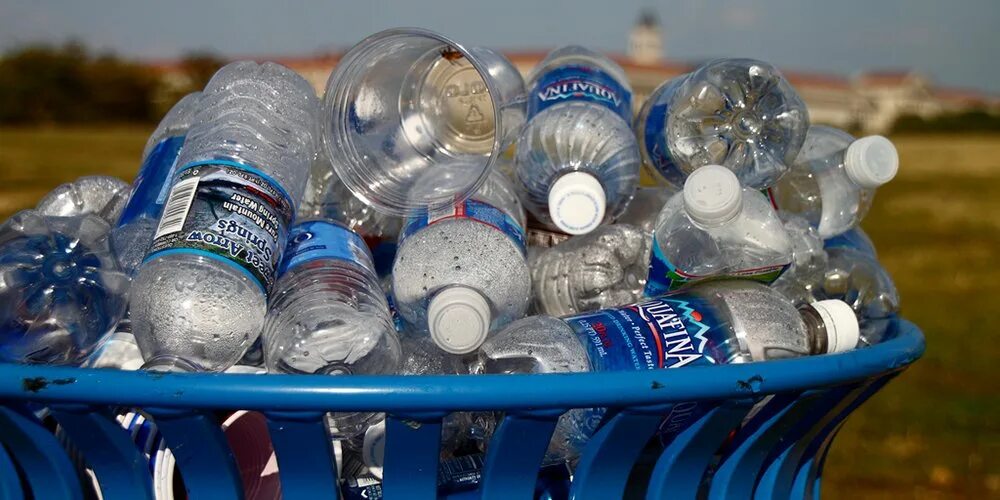 пэт бутылки отходы. пластиковые бутылки отходы. пластиковые бутылки б у. прессованные пластиковые бутылки. пластиковые бутылки б у.