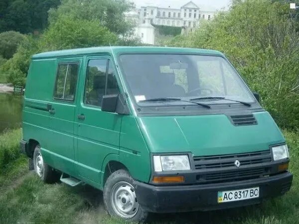 Рено трафик 1.6. Рено трафик 1 поколения. Рено трафик 1990. Рено трафик 1990 года. Renault Trafic 1.6 МТ, 1987.