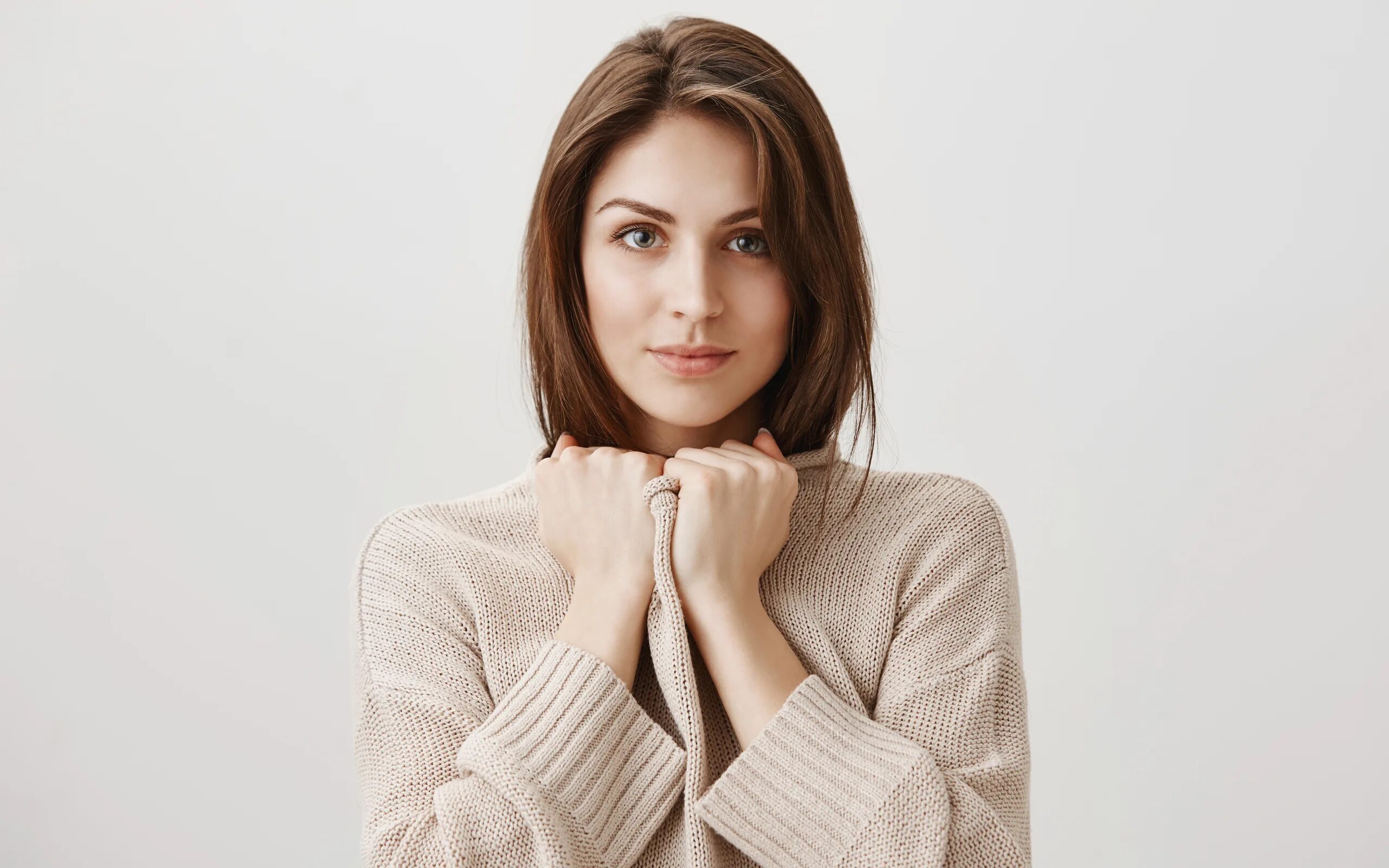 Европейские женщины. Мисс тамбовская область-2021" кастинг-3. Литтл каприс little caprice кастинг. Мисс тамбовская область 2021. Девушка стыдится.