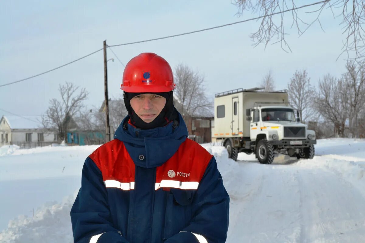 Россети волга чувашэнерго. Спецтехника для энергетики. энергетика россети. россетти волга ульяновский филиал.