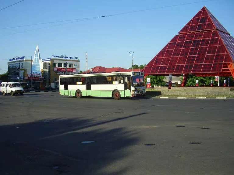 Автовокзал пирамида Махачкала. Пирамида в Махачкале на редукторном. Автостанция Махачкале автостанция Махачкалы. Автовокзал пирамида редукторный Махачкала.