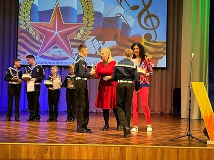 Смотр патриотической песни