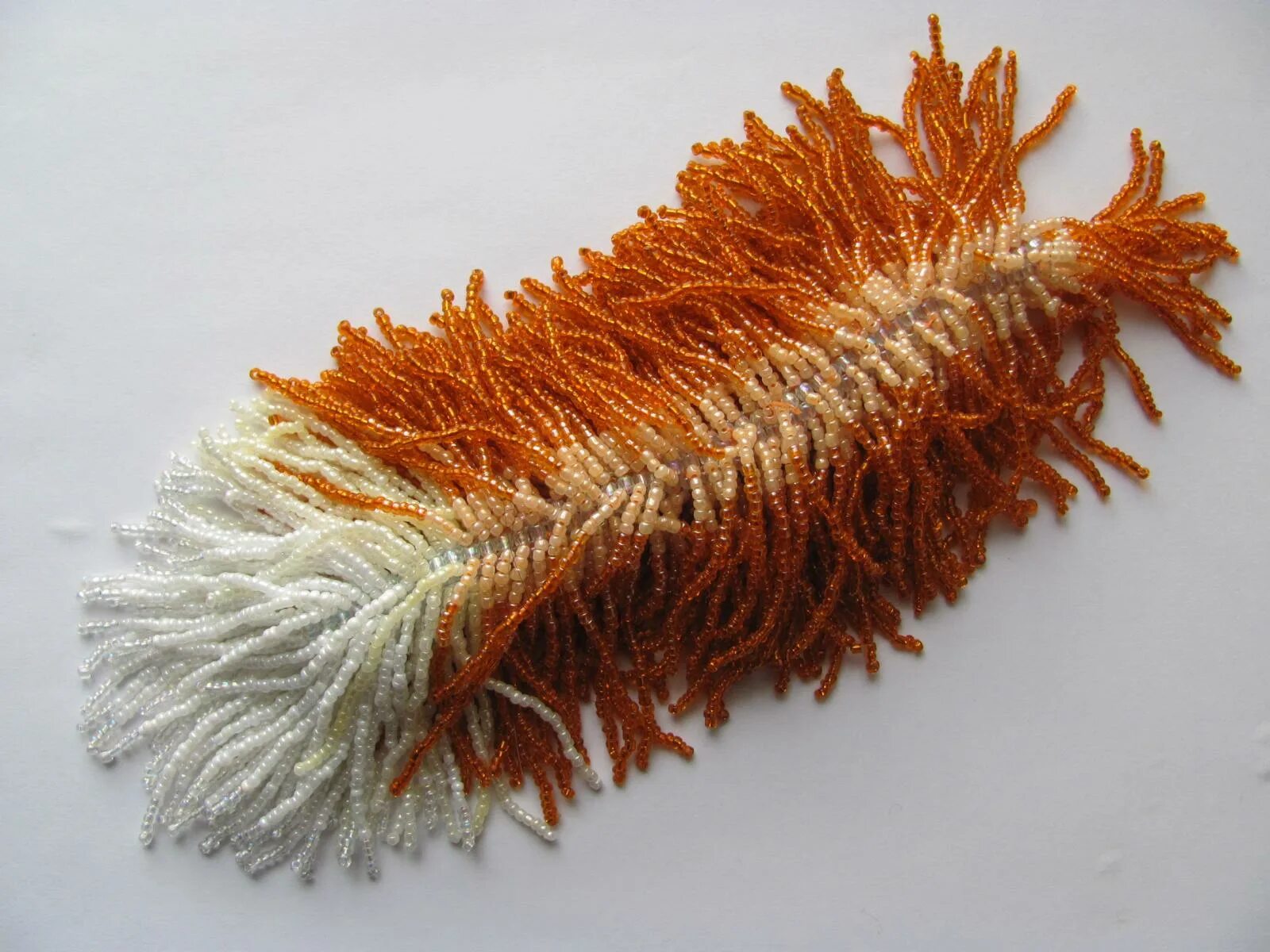 грива из ниток для лошадки своими. как сделать хвост из ниток. грива для лошадки из пряжи. как сделать хвост из ниток. изготовление помпона из пряжи на рогатке.