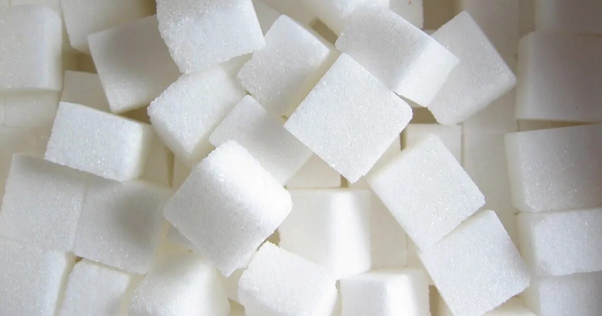 Сахар сырец купить. Сахар-Сырец свекловичный. Рафинированный сахар. Белый сахар. Сахар белый свекловичный.