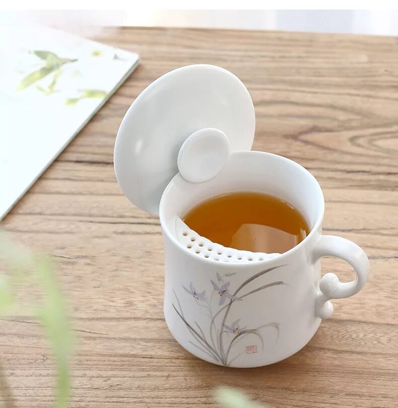 Стеклянная кружка для заварки чая. Кружка с заварником. Кружка для заварки чая. Заварник для кружки. Чашка заварник.