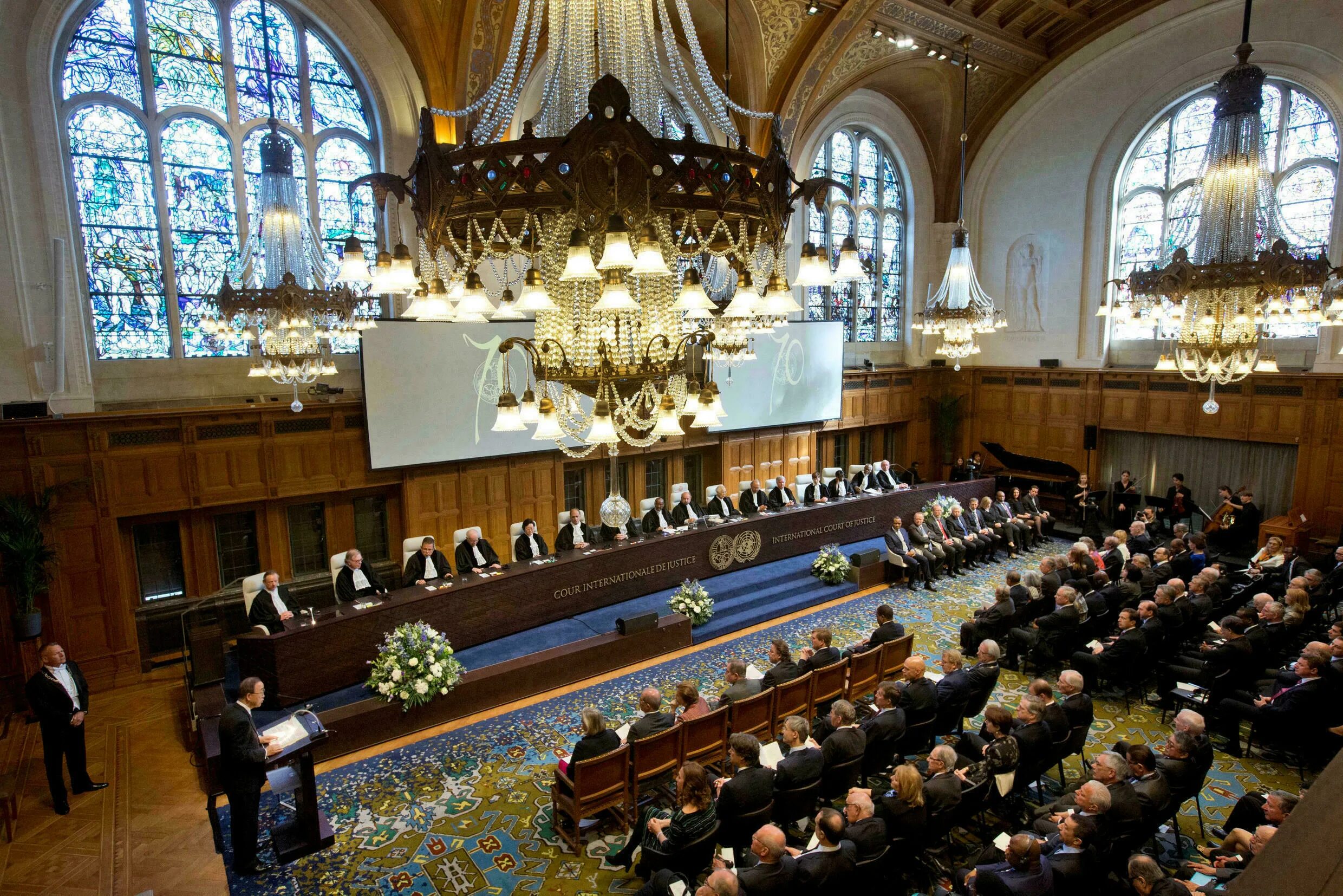 Международный суд в Гааге. Суд ООН В Гааге. Международный трибунал в Гааге. Международный суд ООН суды в Гааге.