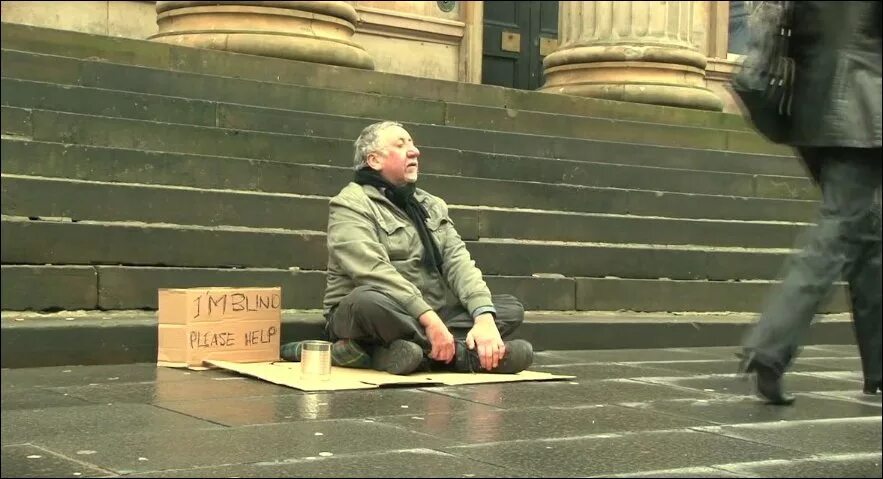 Прохожий спросил меня что не знаю ли. Люди спрашивают меня знаю ли я тайлера дердена. Прохожий спросил меня что не знаю ли. Прохожий спросил меня что не знаю ли. Прохожий спросил меня что не знаю ли.