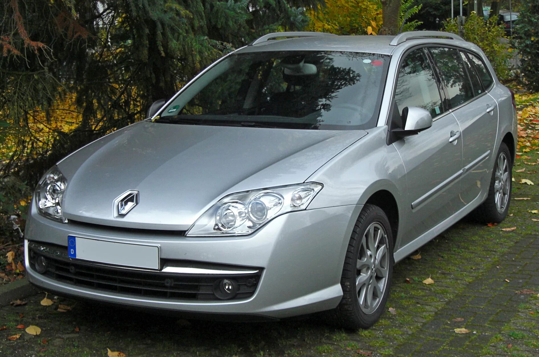 Рено лагуна 2007. Рено лагуна 3 2007. renault laguna 3 2007. renault laguna 3 grandtour. renault laguna iii grandtour 2007.