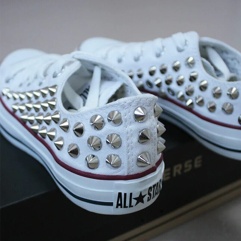 Конверсы 2022. Converse all Star подошва. Кеды all Star Converse с клепками. Конверсы r3g3. Подошва converse