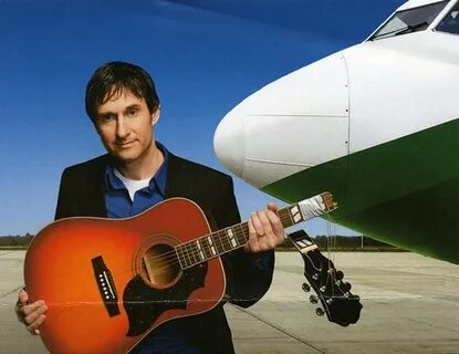 United broken guitar
