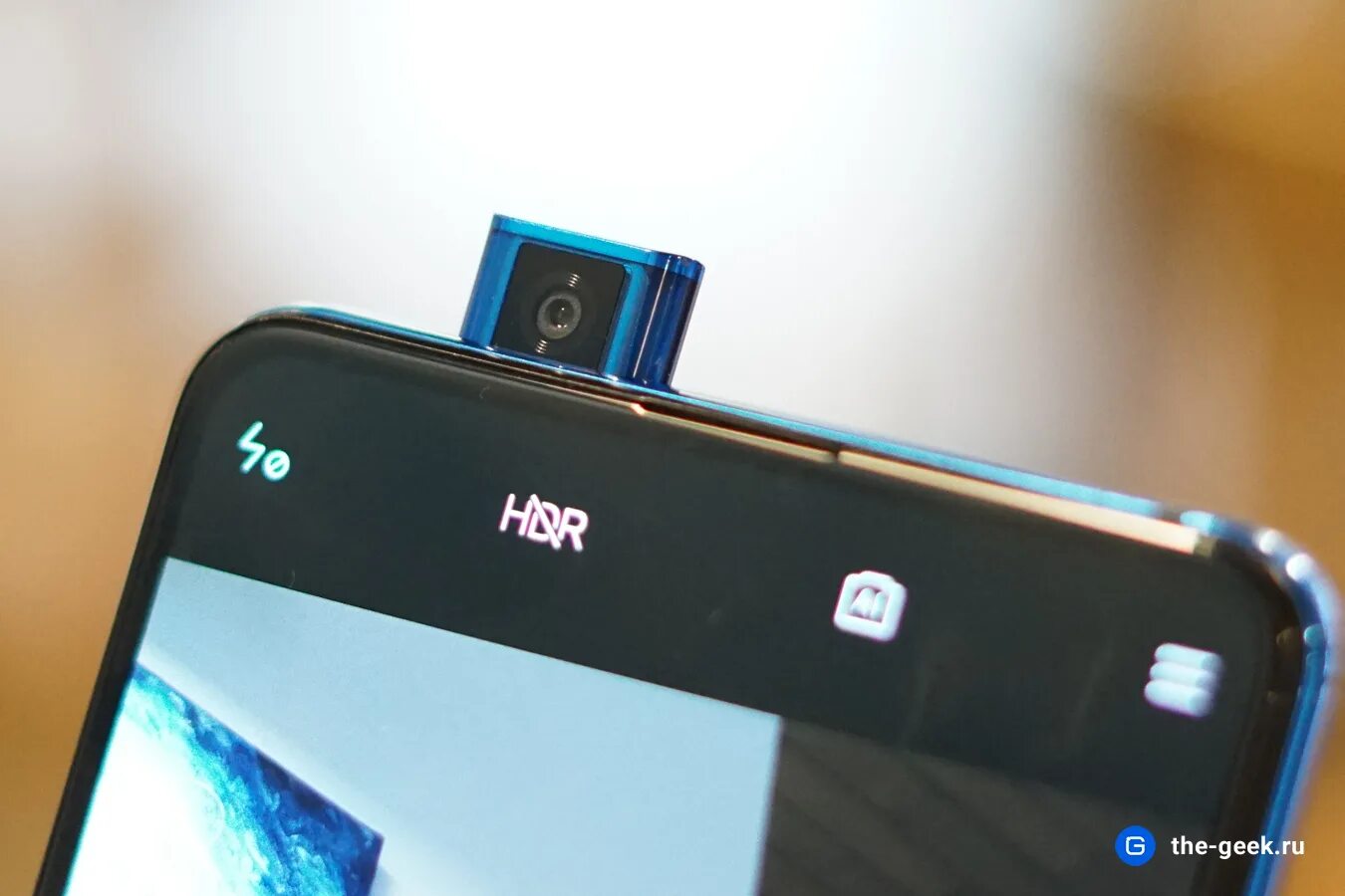 Камера поднимается вверх. Сяоми редми 9 с выдвижной камерой. xiaomi mi 9t фронтальная камера. mi 9t с выдвижной камерой. сяоми с выдвижной камерой ми 9т.