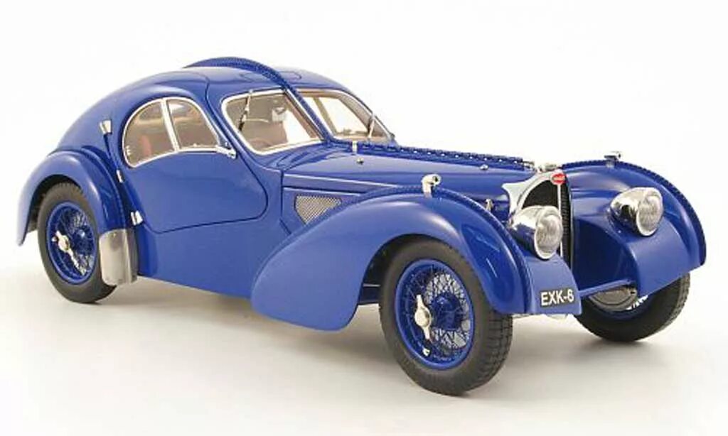 1 18 57. CMC 1 18 Bugatti Atlantic. Bugatti Type 57sc Atlantic. Бугатти 43 Атлантик. Bugatti Type 57 SC Atlantic - Light Blue.