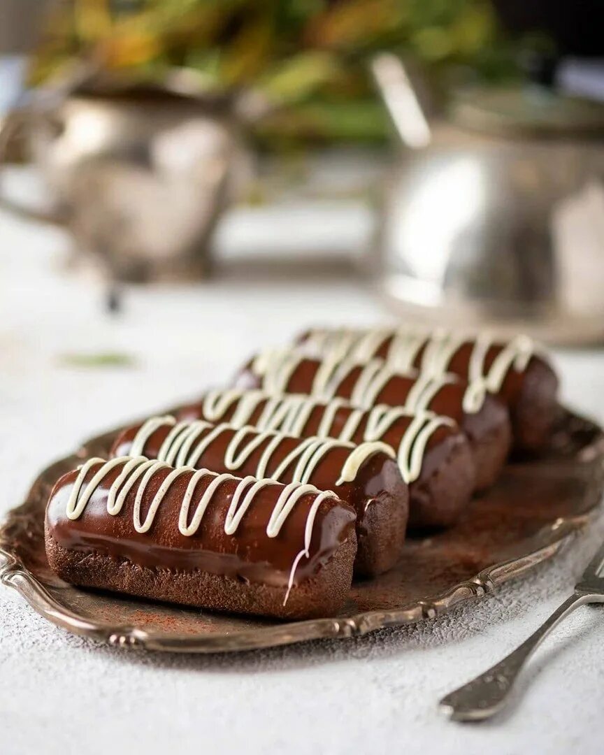 Шоколадная картошка. Пирожное "картошка". Пирожное картошка в шоколаде. Десерт шоколадная картошка.