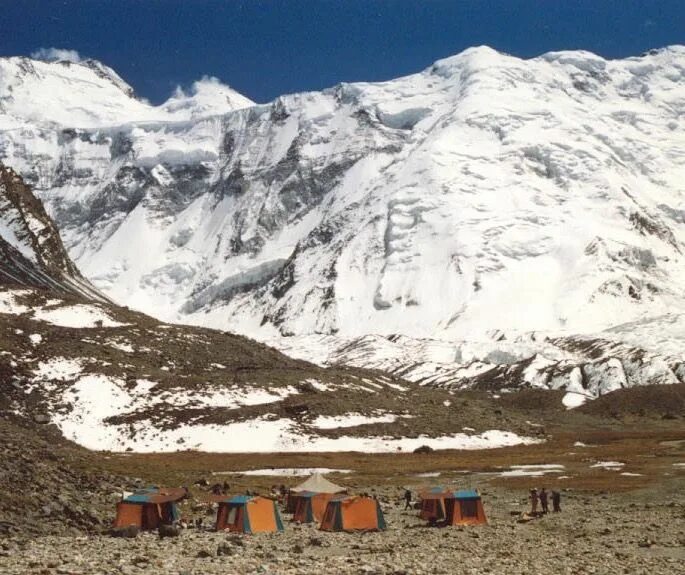 Памир горы. Кули сарез памир. Гора исмаила самани. Памир питоб. Флаг памира.