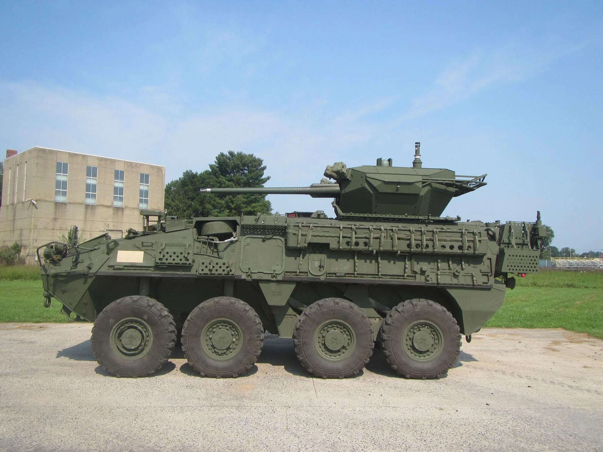 Новый страйкер. БТР MCWS Stryker. Бронетранспортеров Stryker. БТР MCWS Stryker 30-мм. БТР Страйкер с 30 мм пушкой.