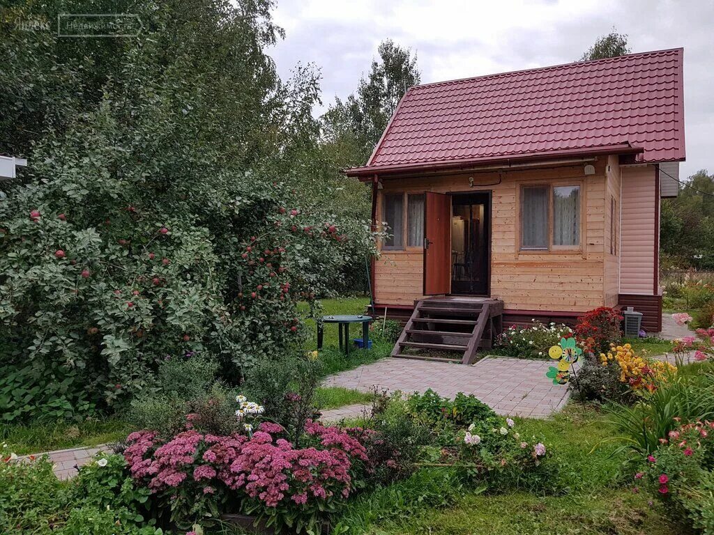 Дача в снт былина. Снт санта. Коломна снт 4,,коломзаводской. Коломна снт пчелка 2 первый дом. Дом в садоводстве.