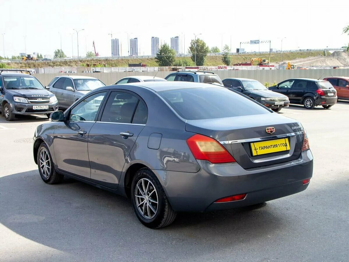 Эмгранд тольятти. Geely emgrand ec7 1,8 cvt 2013 год. Geely emgrand 7. Geely emgrand ec7 белая. 6/110.