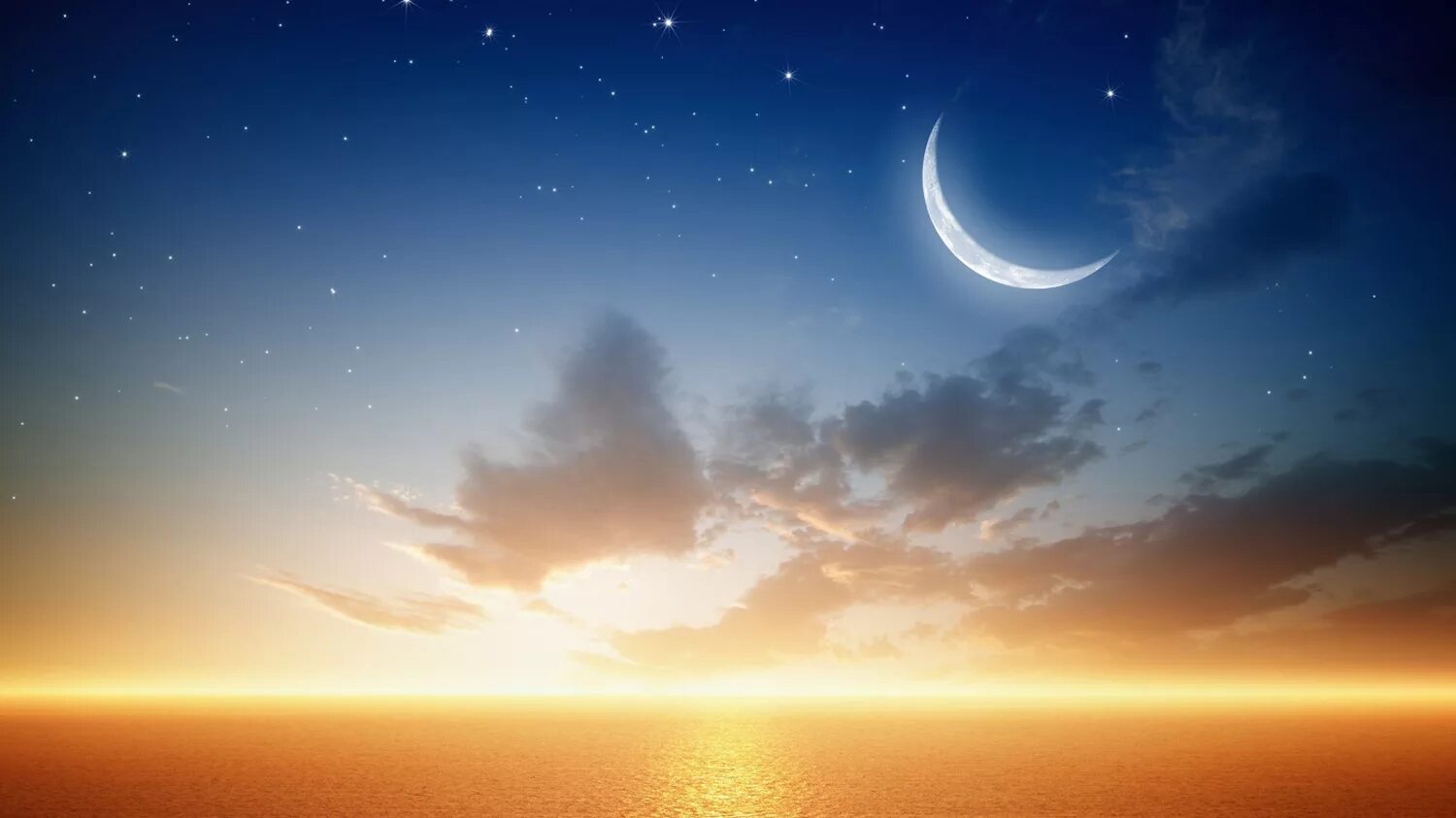 Самый прекрасный месяц. Месяц на небе. Лунное небо. Солнце и Луна. Луна на небе.