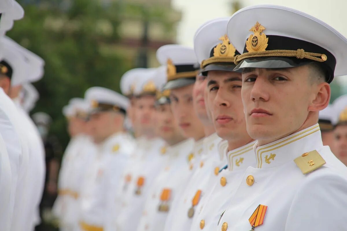 День морского офицера. Парадная форма военно морского флота. День морского офицера. День морского офицера. Парад черноморского флота 2022.