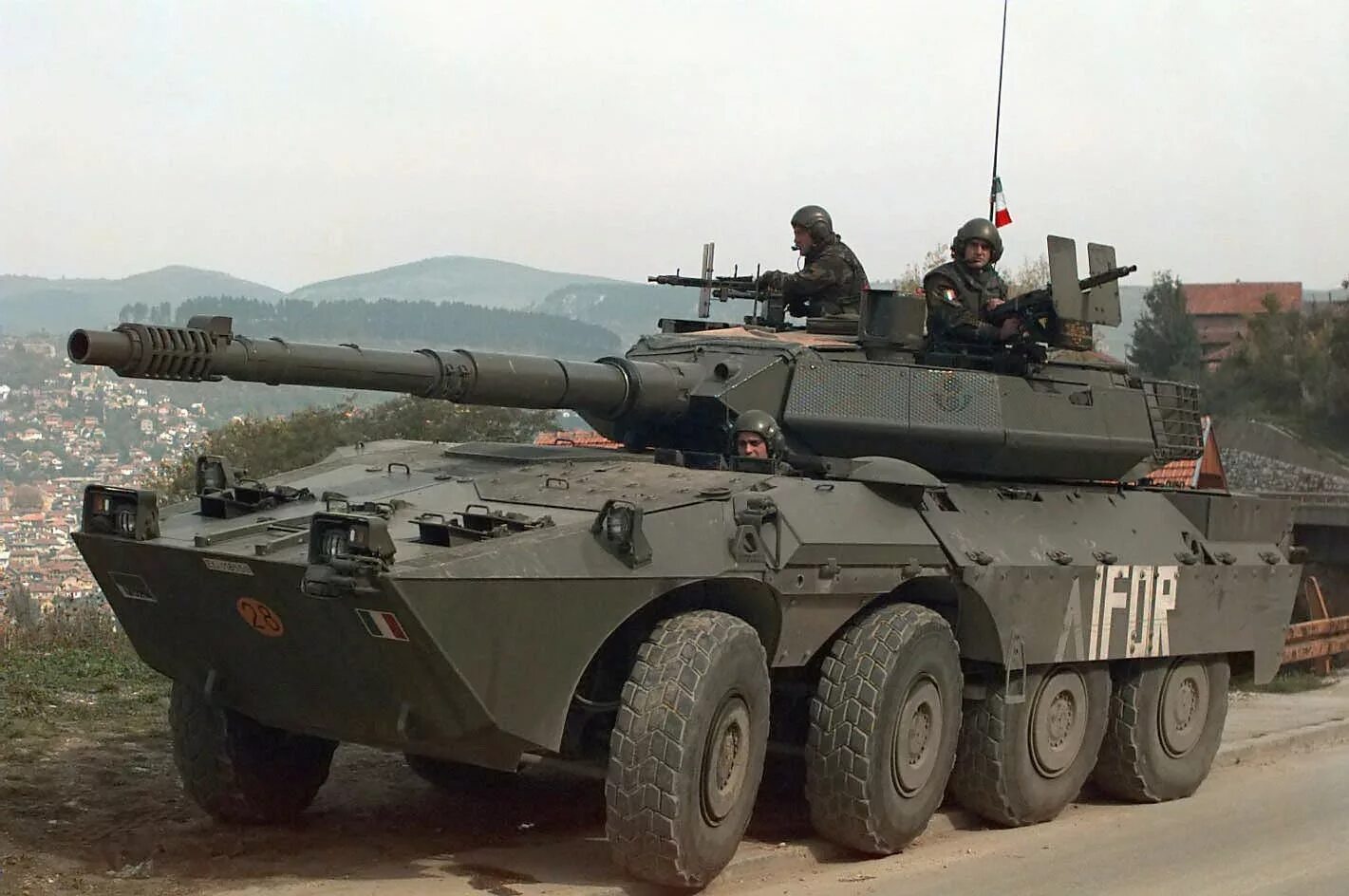 Танк b1 Centauro 120. Итальянский колесный танк Centauro. B1 Centauro 105. Военные россии италия