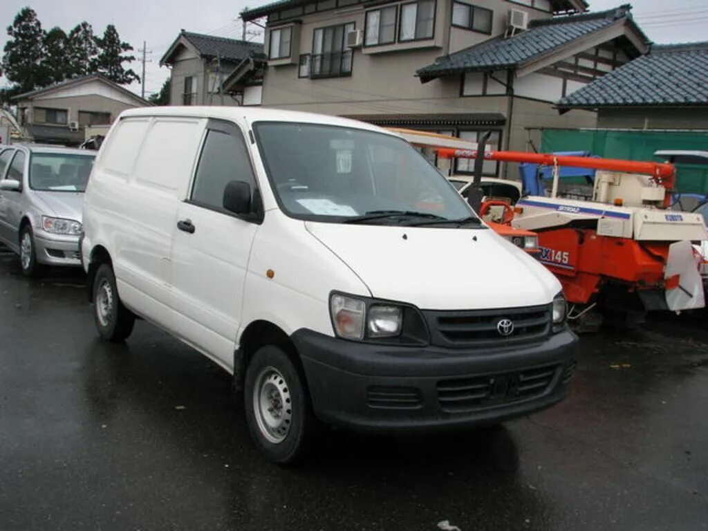 Ван айс 2. Toyota Town Ace. Toyota Town Ace 4. Тойота Town Ace van. Тойота Таун айс 4 поколение.