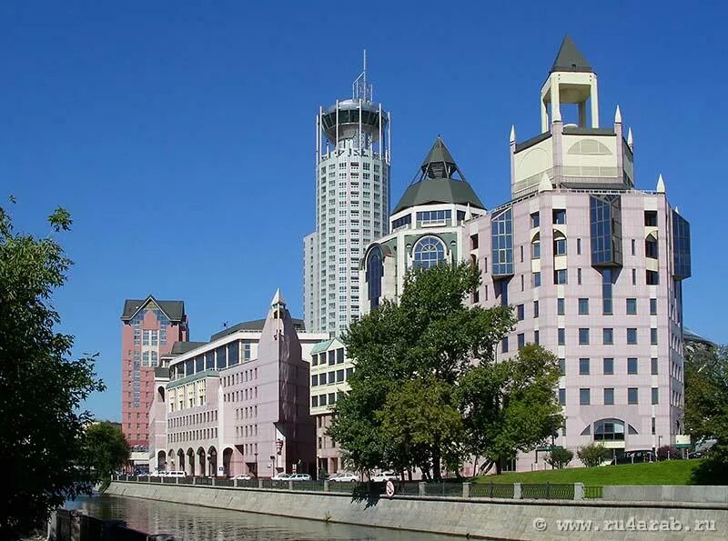 Космодамианская набережная 52 riverside towers. Башня риверсайд москва. Риверсайд тауэрс космодамианская набережная. Космодамианская набережная, 52с5. Riverside towers бизнес центр москва.