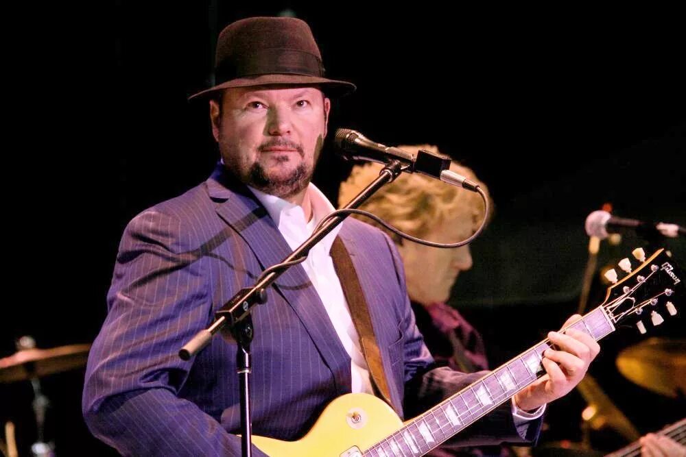 кристофер кросс 1980. Christopher cross. Christopher cross. Christopher cross christopher cross. Christopher cross фото.