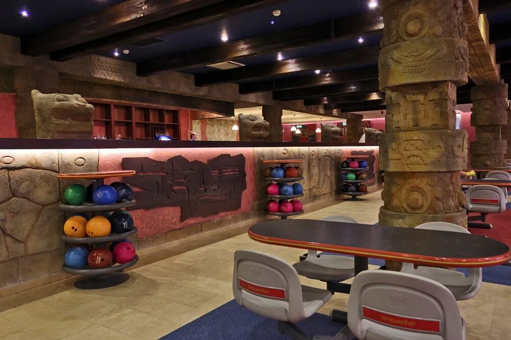 боулинг москва мореон. мореон бильярд на ясенево. мореон боулинг караоке. боулинг в мореоне ясенево. боулинг в мореоне ясенево.