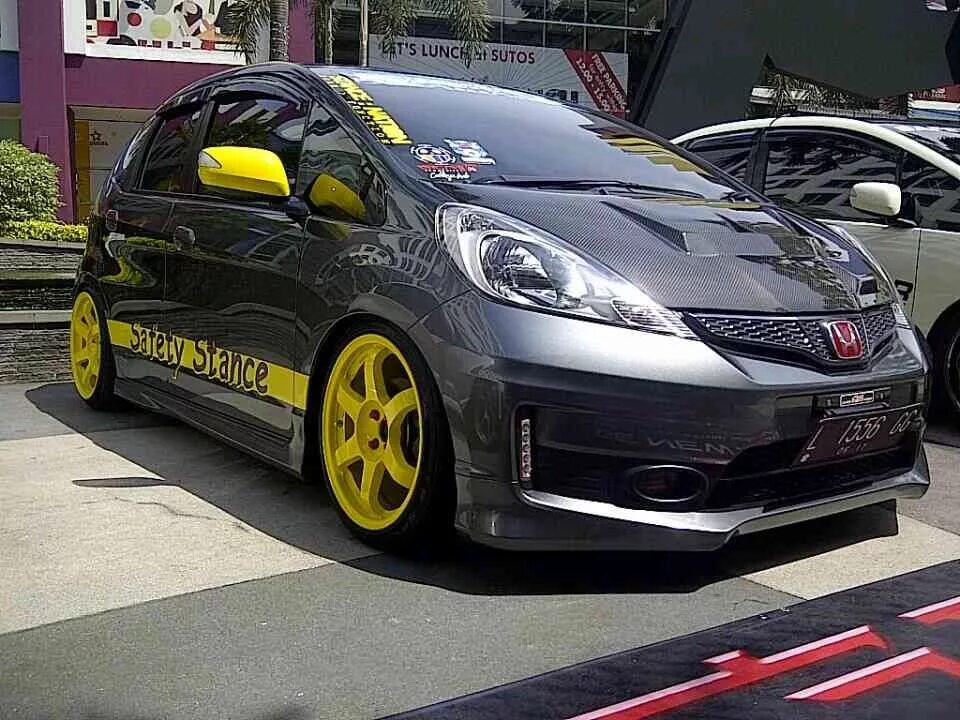 Honda Fit Tuning 2012. Honda Fit RS ge8. Honda Fit ge Tuning.