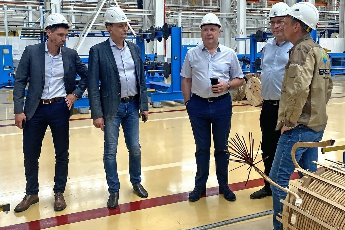 Консервная промышленность. Группа изолятор. Группа изолятор. Завод изолятор истра. Группа изолятор.