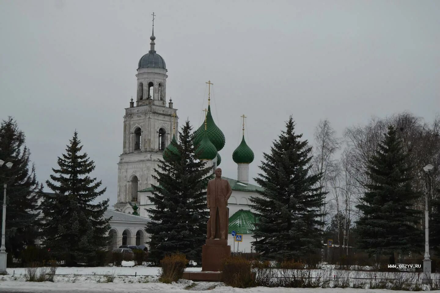 Достопримечательности пошехонья ярославской. Троицкий собор пошехонье. Площадь свободы пошехонье. Пошехонье отзывы. Г пошехонье ярославской области.