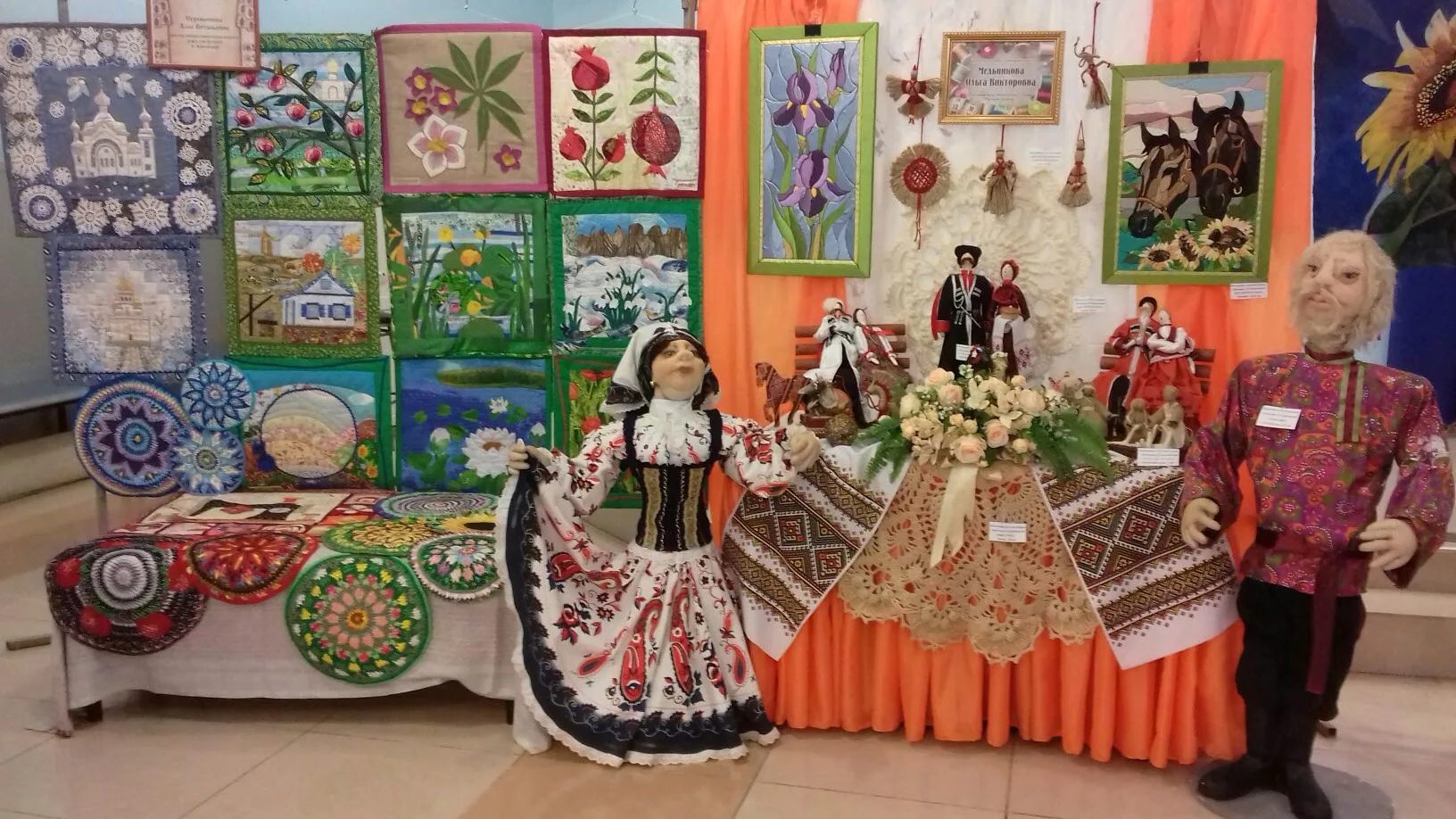 народно прикладное творчество. ярмарка культур. культура народов россии выставка. российско китайская ярмарка искусства и культуры в благовещенск. российско-китайская ярмарка культуры и искусства.