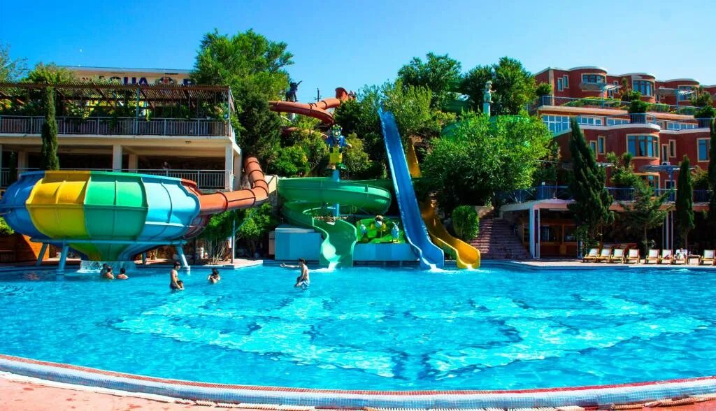 Отель аф новханы. Af hotel aqua park 4*. Af hotel aquapark баку. Af hotel aqua park 4*. Пляж новханы в баку.