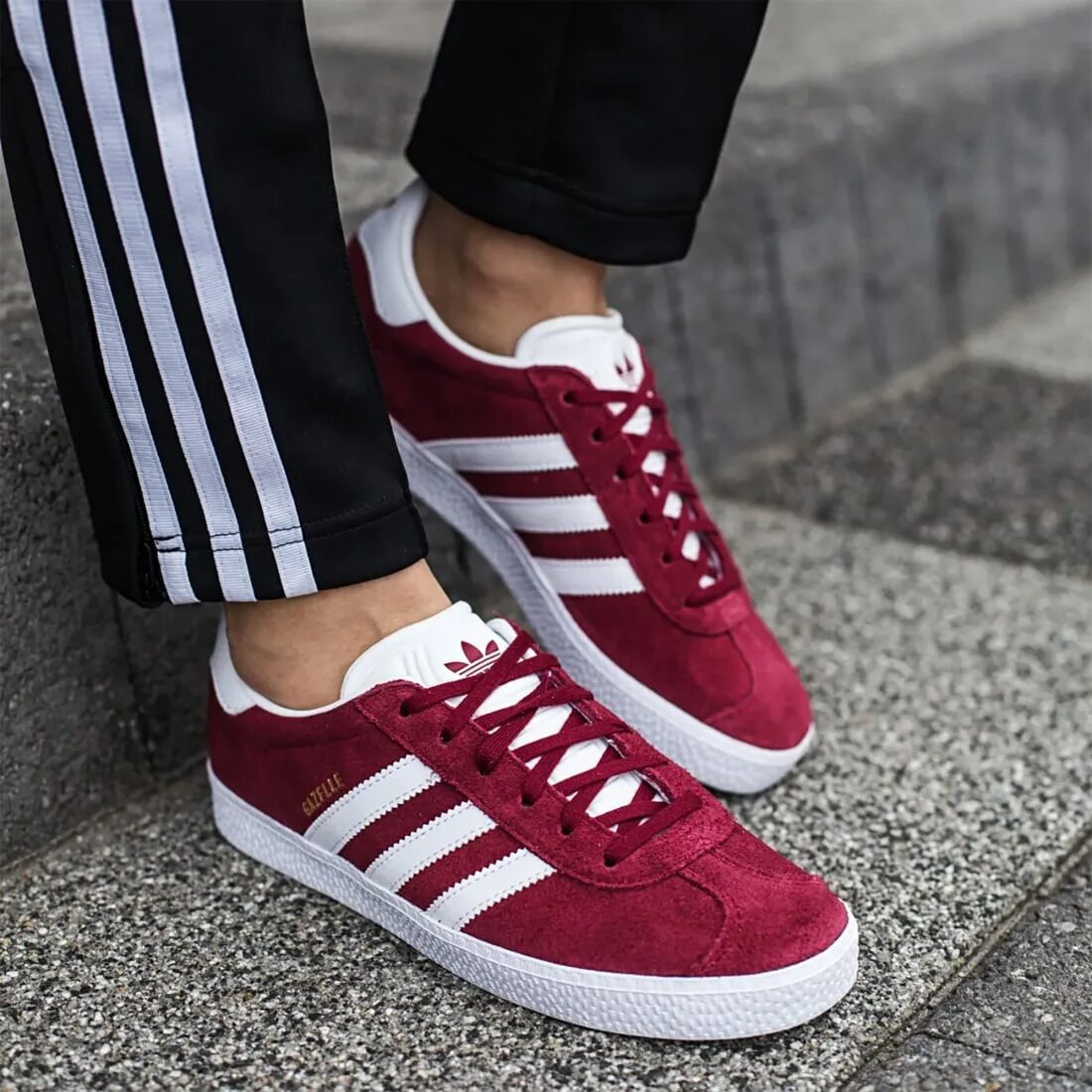 Adidas Gazelle. Кеды adidas Gazelle. Adidas Ozelia. Adidas Gazelle мужские. Кроссовки адидас газели мужские