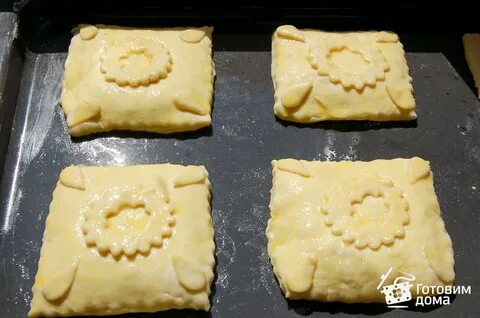 Выпечка из слоеного теста с сахаром