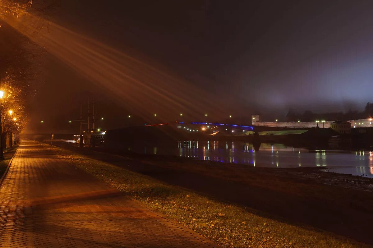 Кровавое суперлуние 2020. Какой ночь сейчас утро. Ночное утро. Какой ночь сейчас утро. Какой ночь сейчас утро.