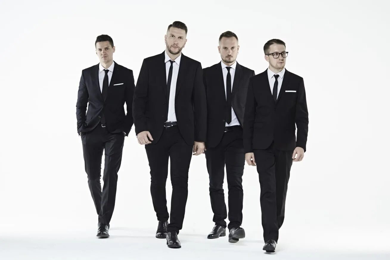 Группа 4 парня. Биг тайм раш. Кавер группа четверо. Группа mcfly 2022. Big time rush.