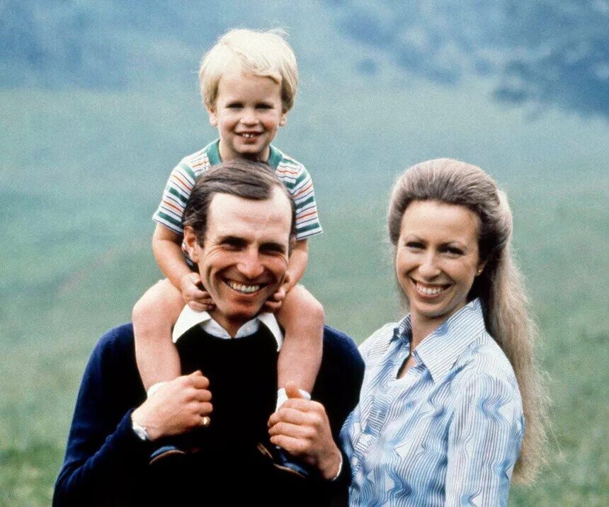 Anna and her family. Семья анны франк. Принцесса идуна. Anna and her family. Anna and her family.