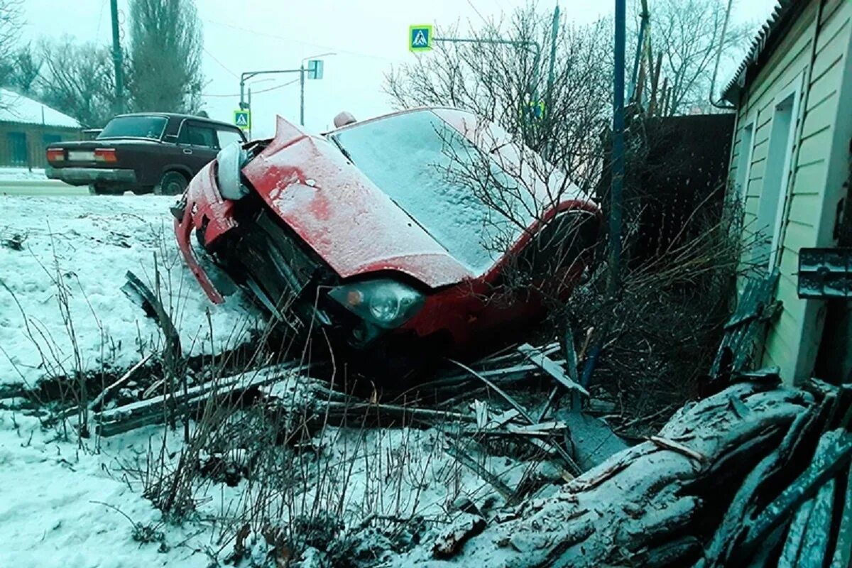 Новости белгорода происшествия свежие. Дорожно-транспортное происшествие. Авария в Белгородской области.