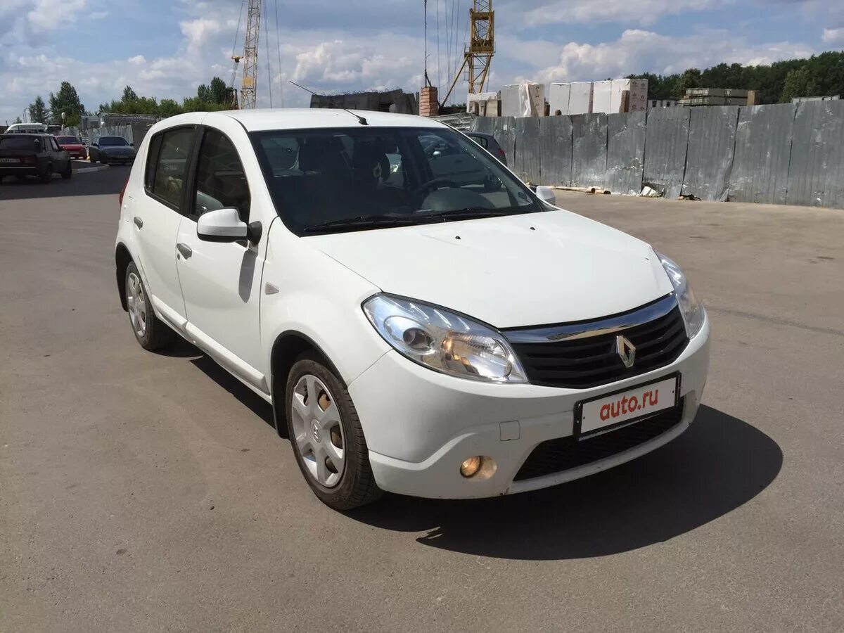 Renault sandero 2011