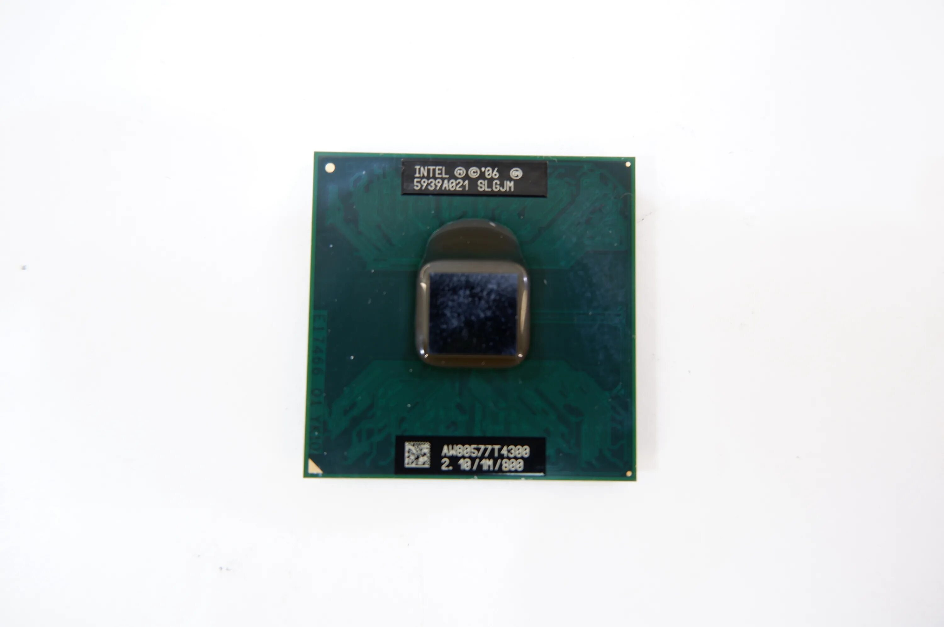 Pentium t4300. Celeron 900. Intel pentium t3200 @ 2. T4300 процессор. Intel pentium dual core t3400.