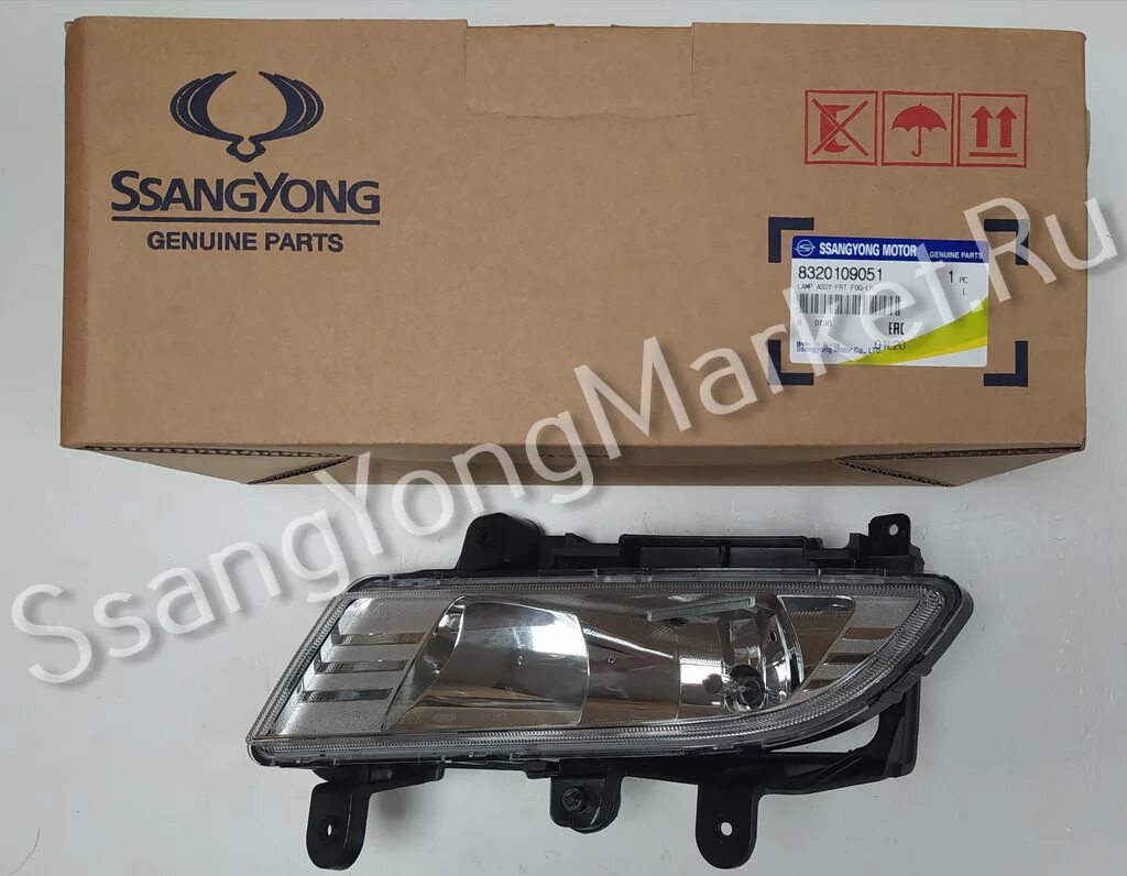 Противотуманные фары ssangyong. SSANGYONG 8320109051. Противотуманные фары Санг енг Кайрон. Санг енг Рекстон 2 противотуманные фары. Фара противотуманная l SSANGYONG Кайрон.