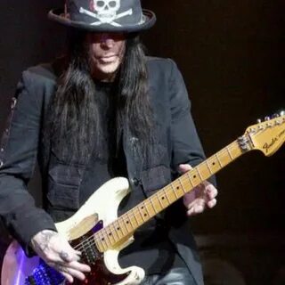 The other side of mars mick mars