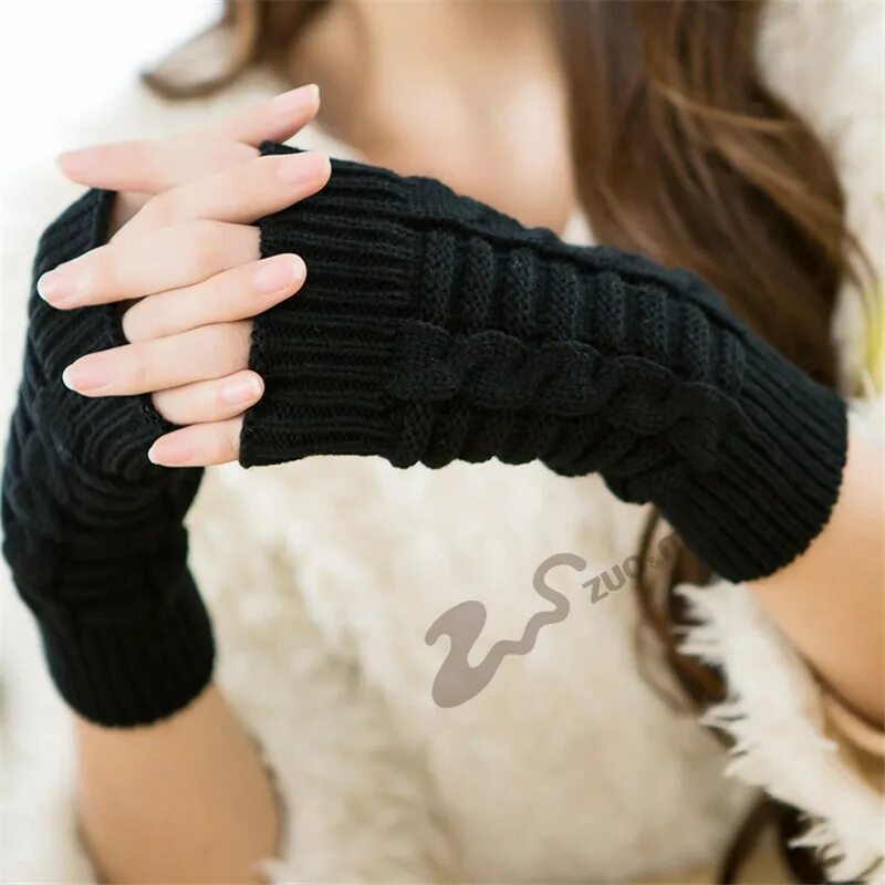 перчатки без пальцев женские