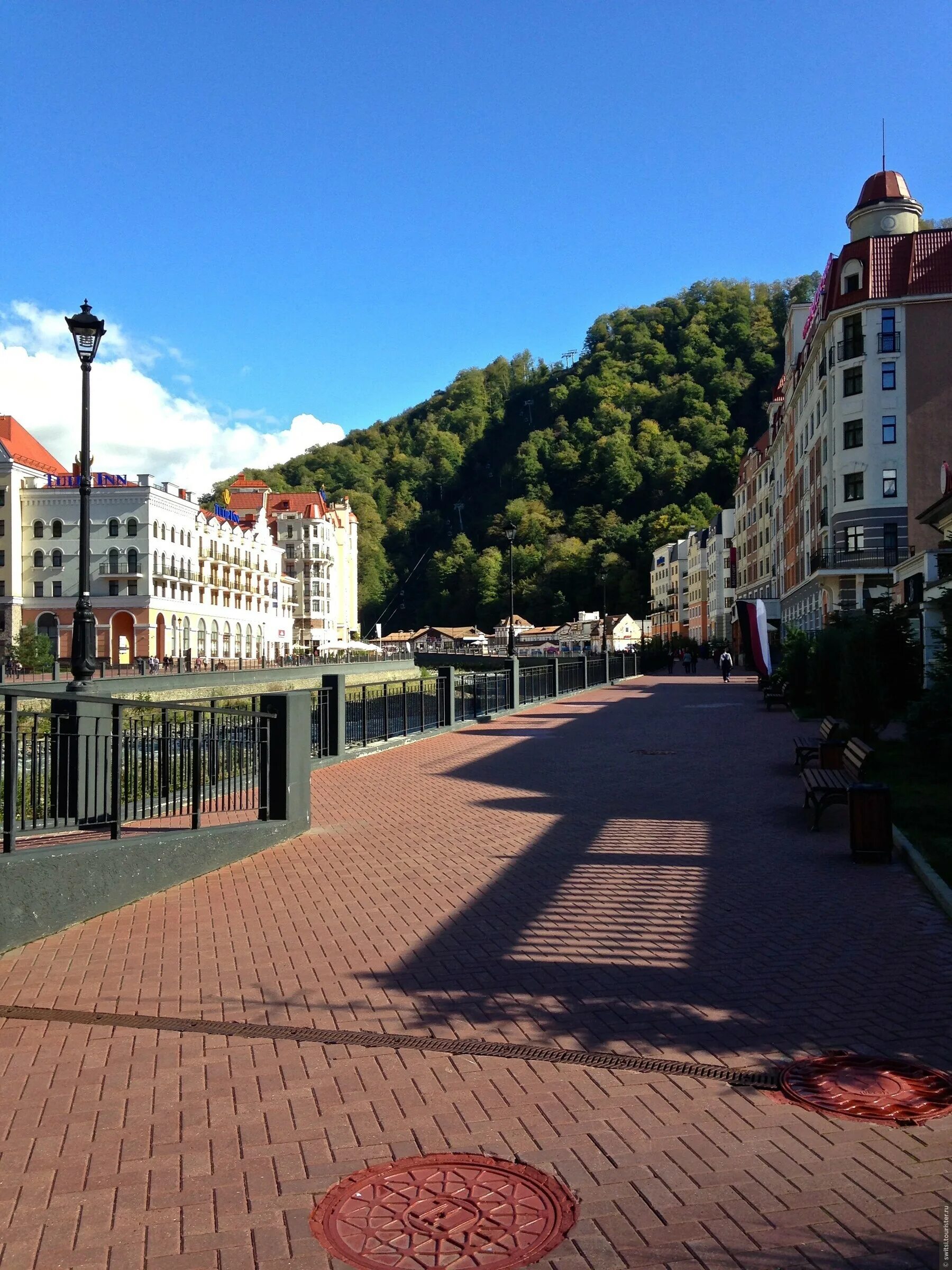 Имеретинский роза хутор. Адлер хутор. Роза хутор адлер. Роза хутор адлер. Горная деревня роза хутор.