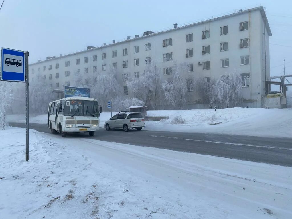 Автобусы Якутск. Якутский автобус. Погода в Якутске. Якутск автобус зима. Погода якутск 15